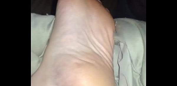  sleepy feet jerk and rub